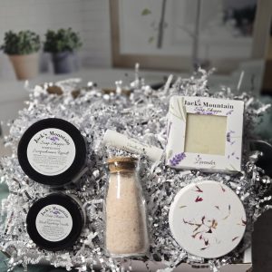 It's All About Mama Gift Box
